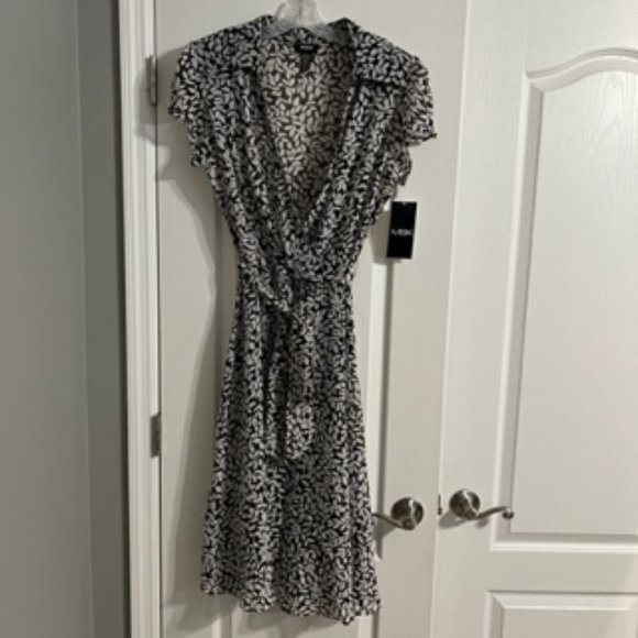 MSK Women's Dress 16 - Picture 1 of 12